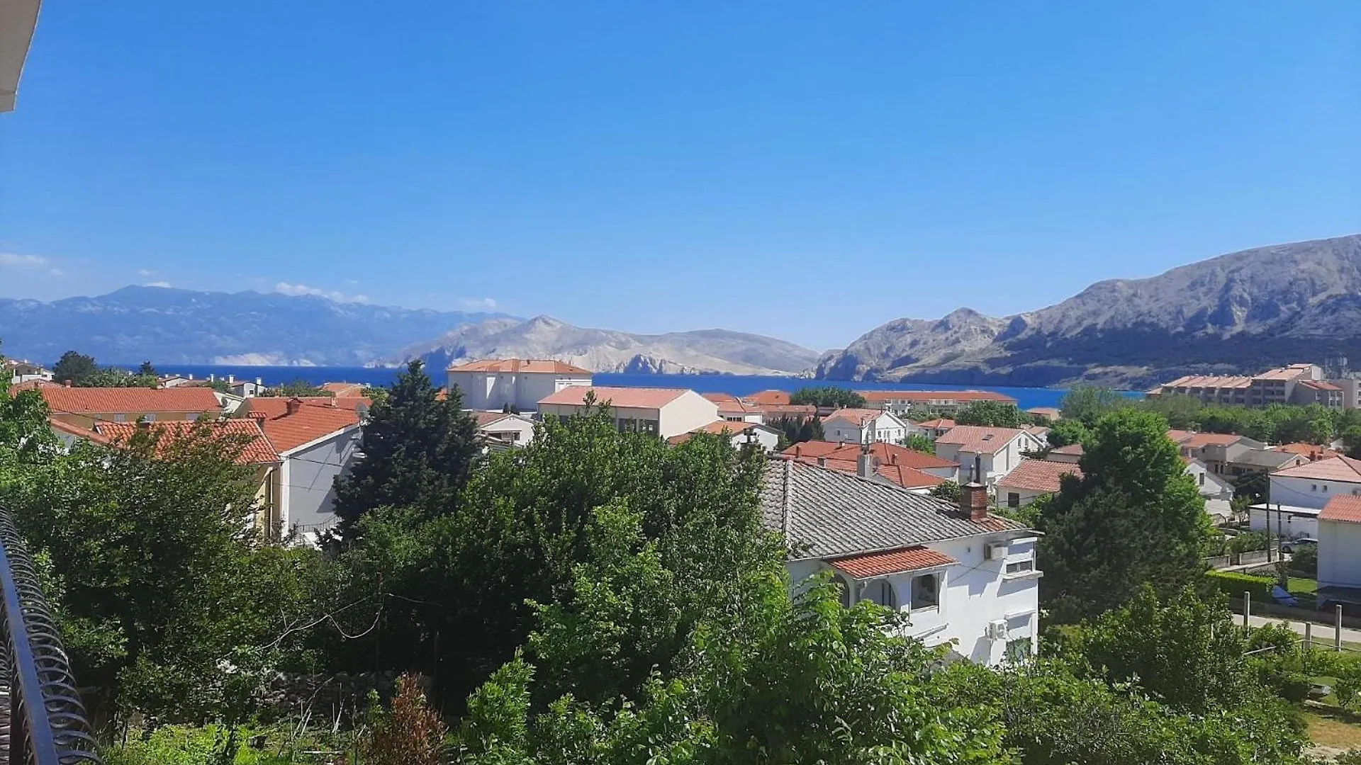 Apartment Appartement In Baska